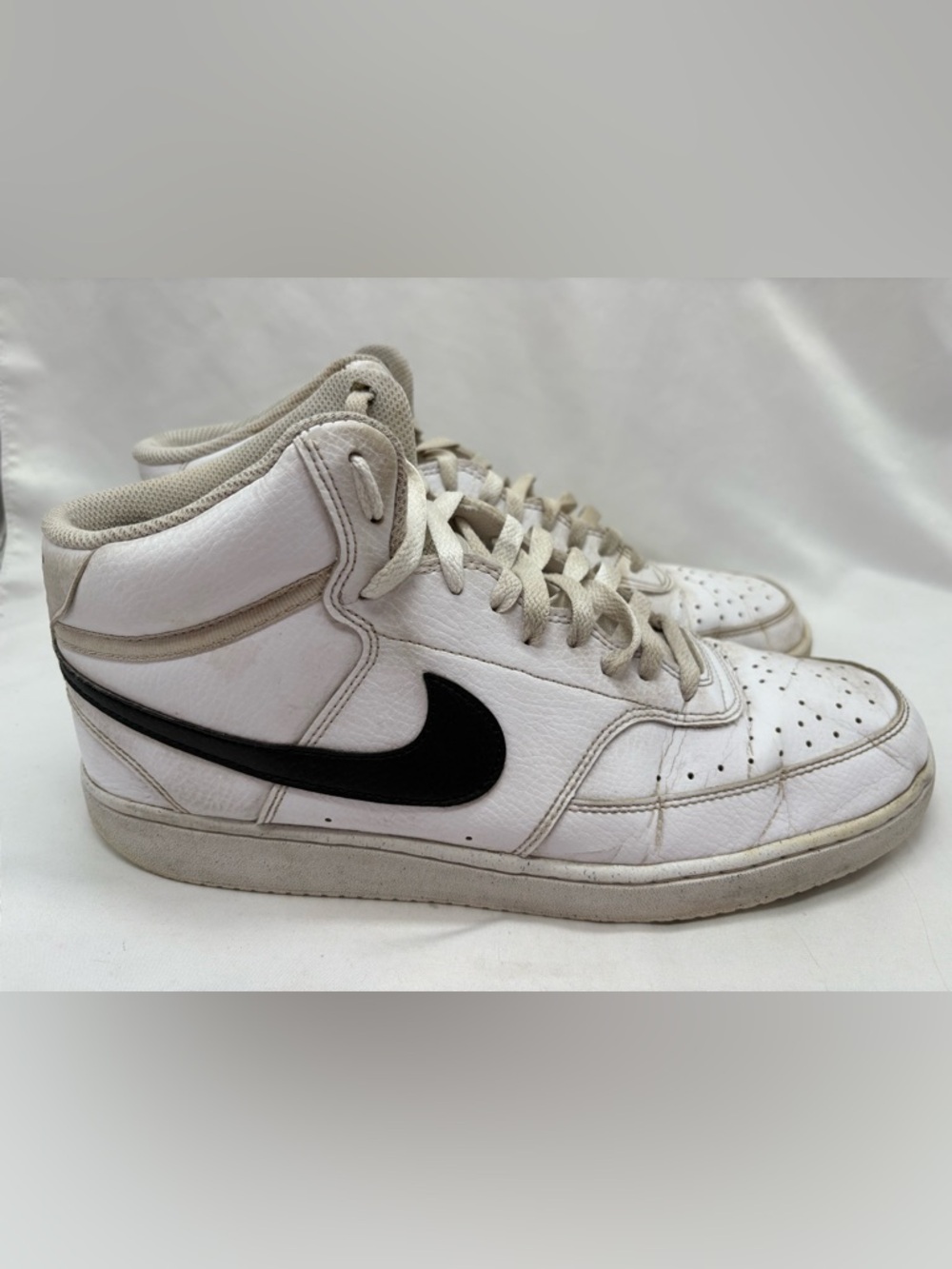 Men’s Nike DN3577 101 Court Vision Mid White/Black Size US 12 UK 11 EUR 46